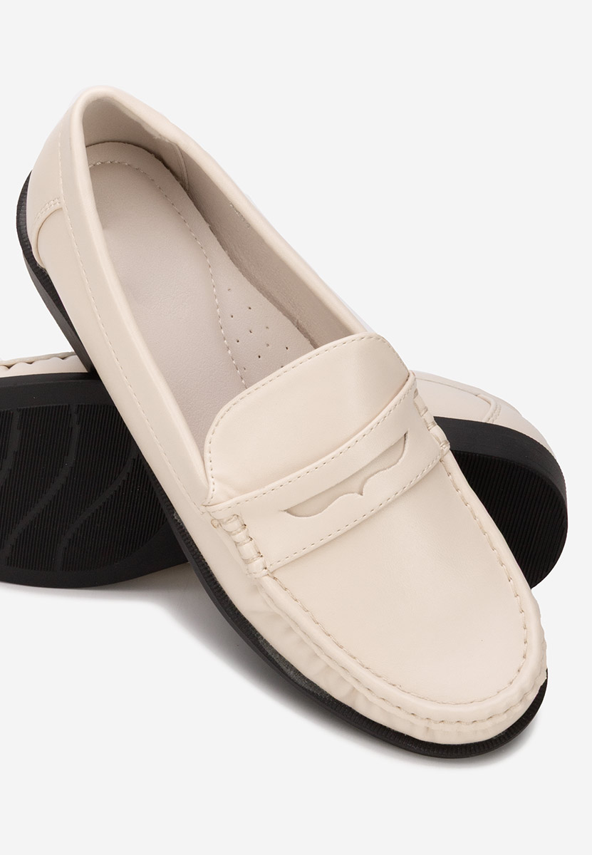 Beżowe mokasyny damskie Matildia