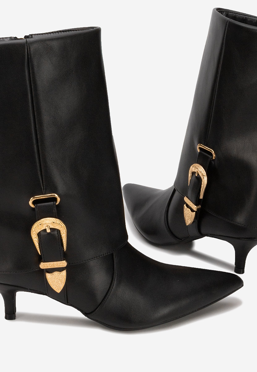 Czarne kozaki na obcasie Arvenia