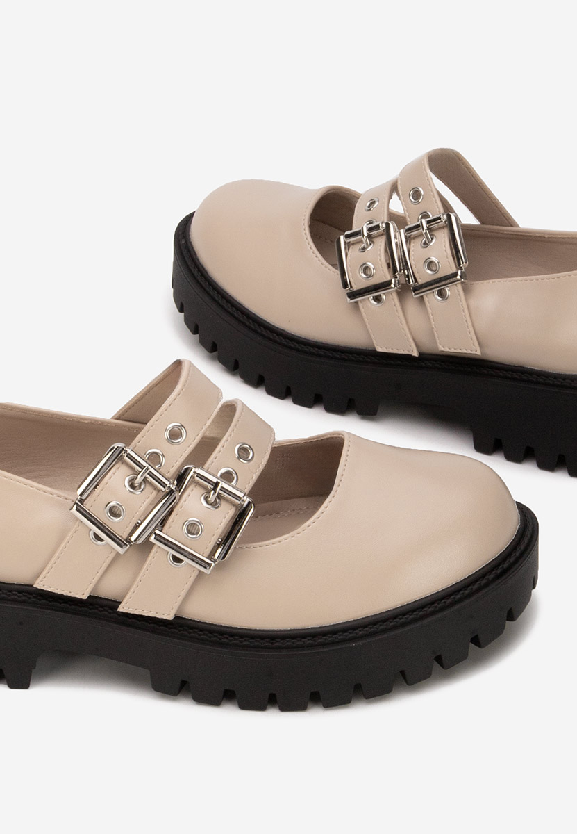 Beżowe półbuty damskie Geovania