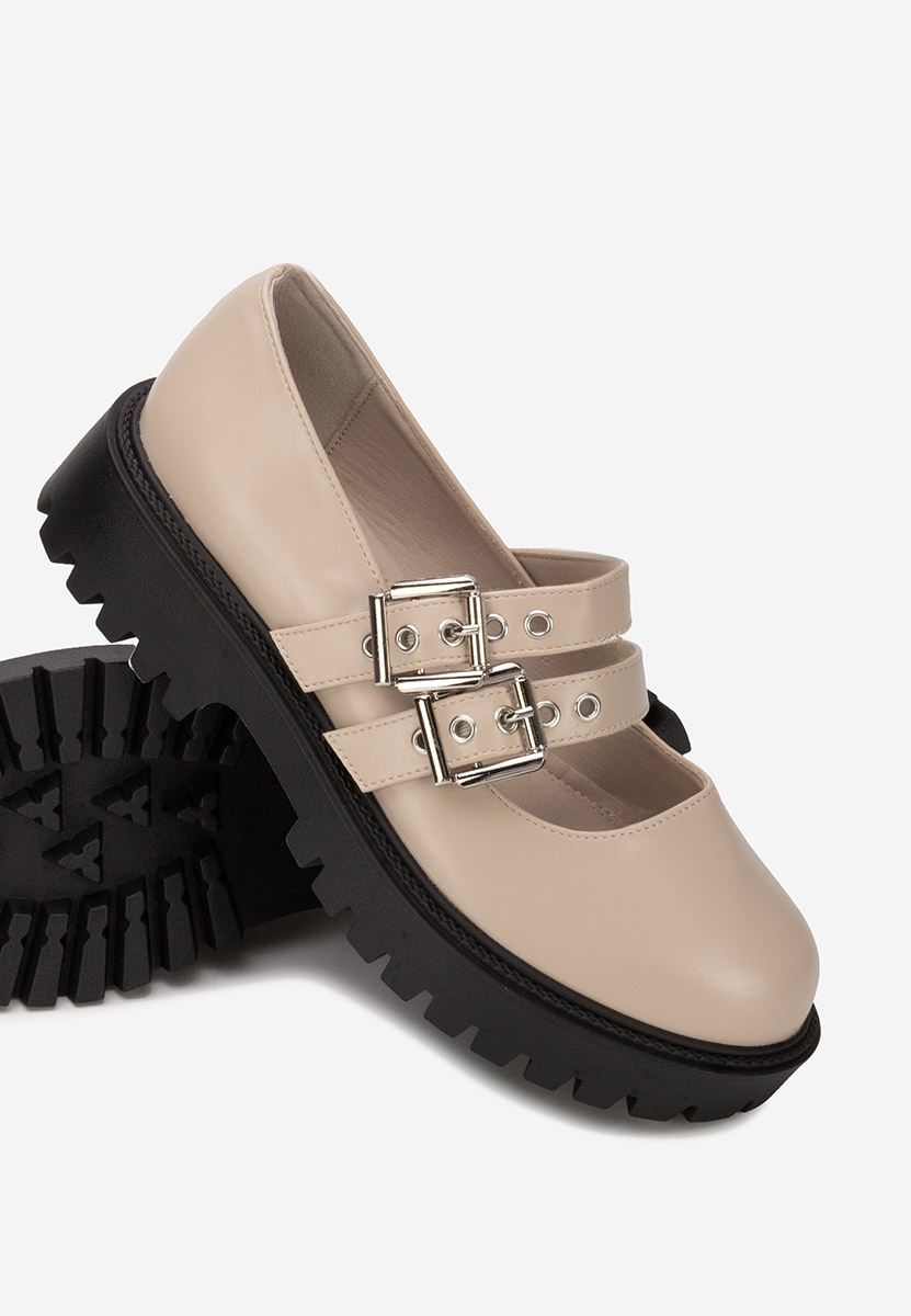 Beżowe półbuty damskie Geovania