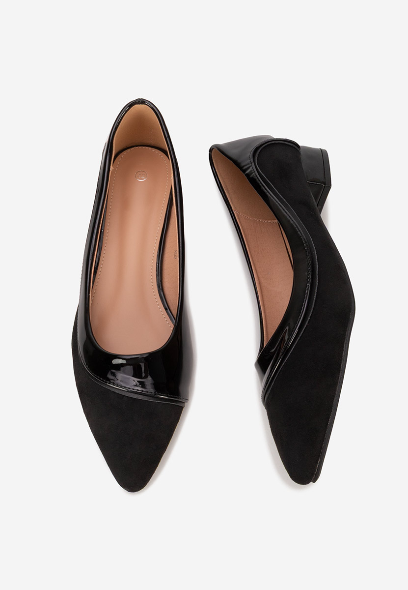 Czarne czółenka na niskim obcasie Casildia