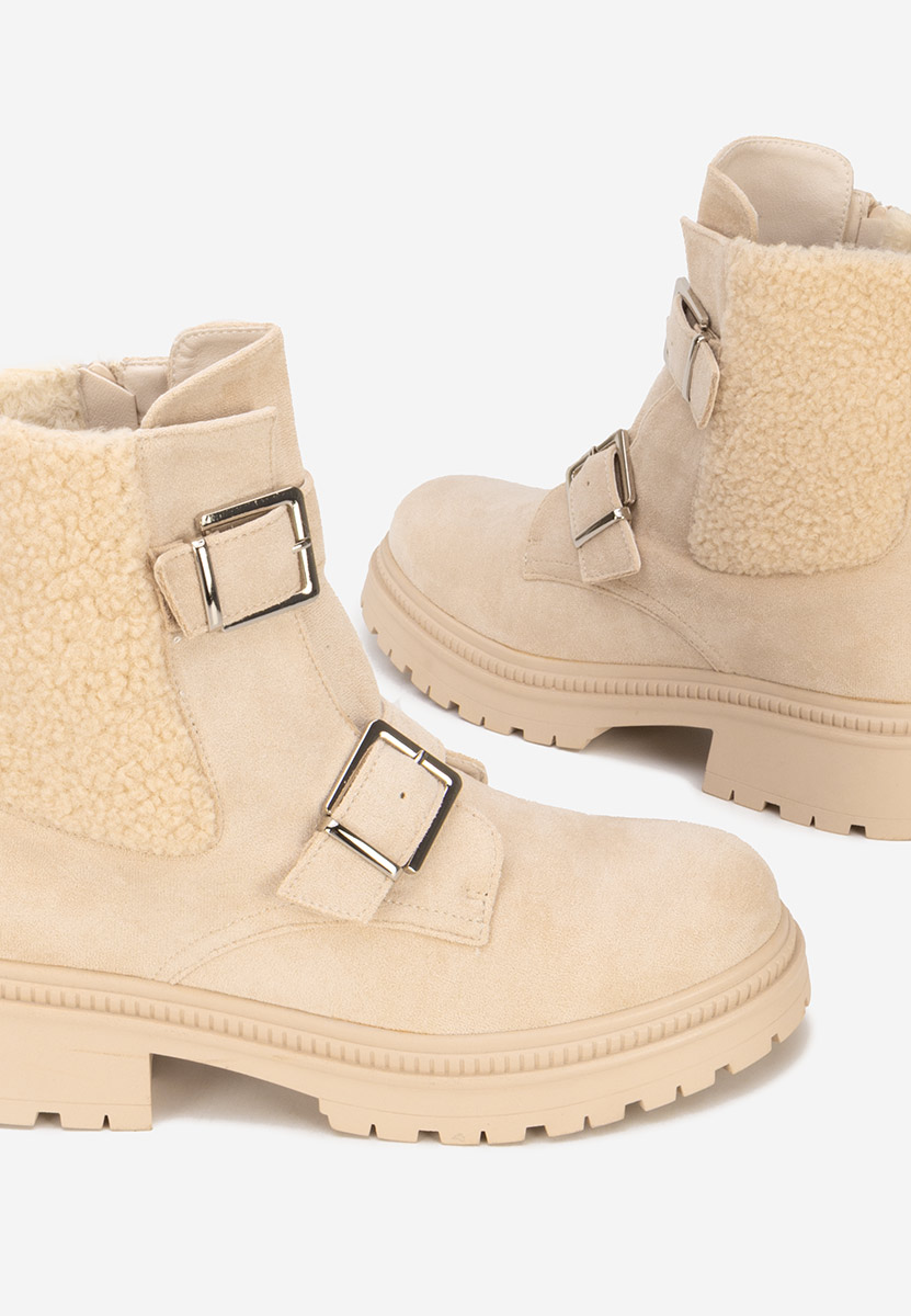 Beżowe kozaki damskie Darisa