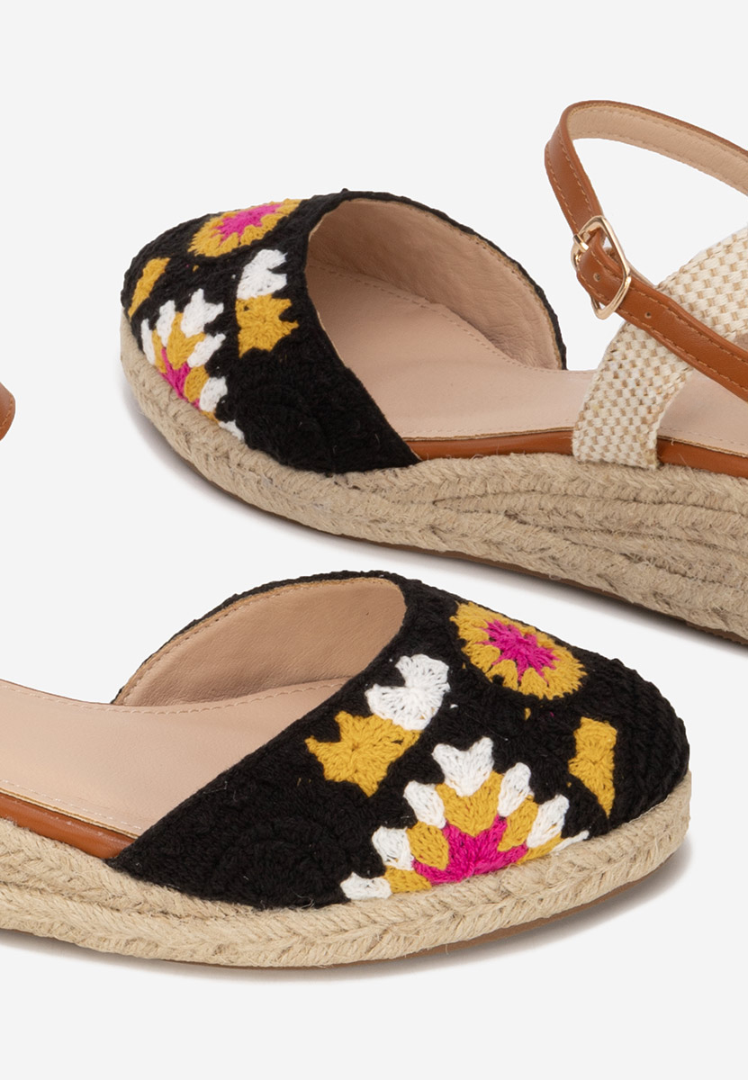 Czarne espadryle na koturnie Elioth