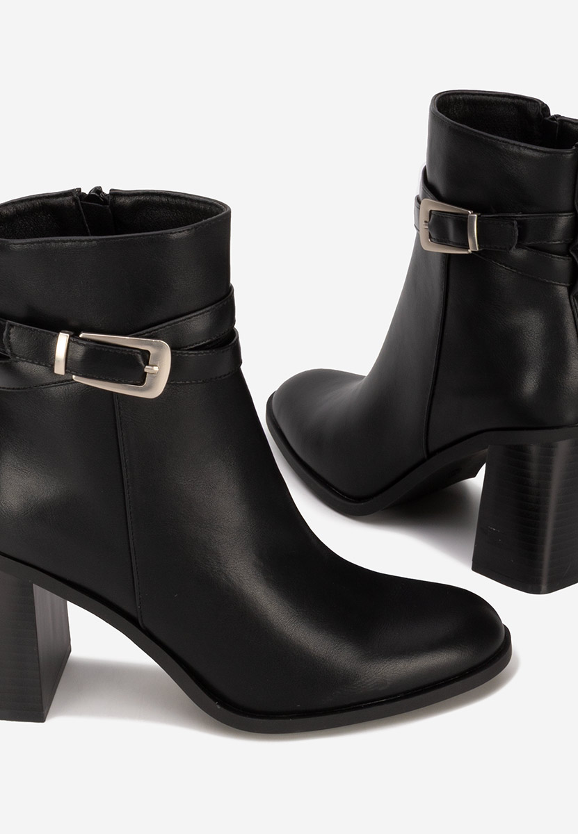 Czarne botki na słupku Reica