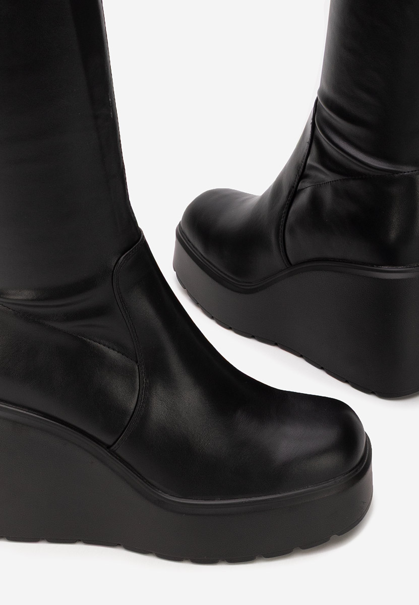 Czarne kozaki na platformie Rozalin