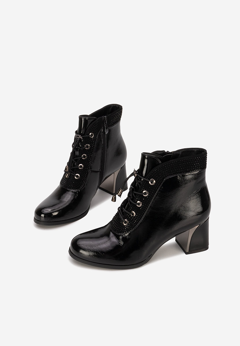 Czarne botki na słupku Larae