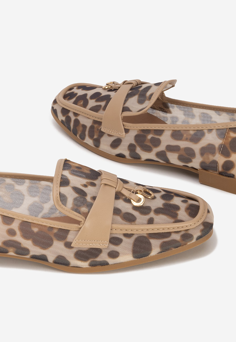 Beżowe letnie mokasyny damskie Yassenia