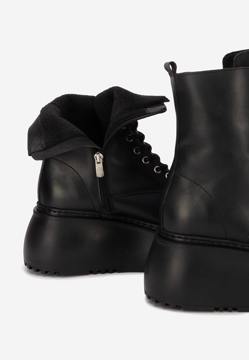 Czarne botki na platformie Luisena