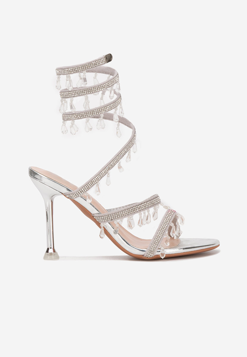 Srebrne sandały na szpilce Calisa