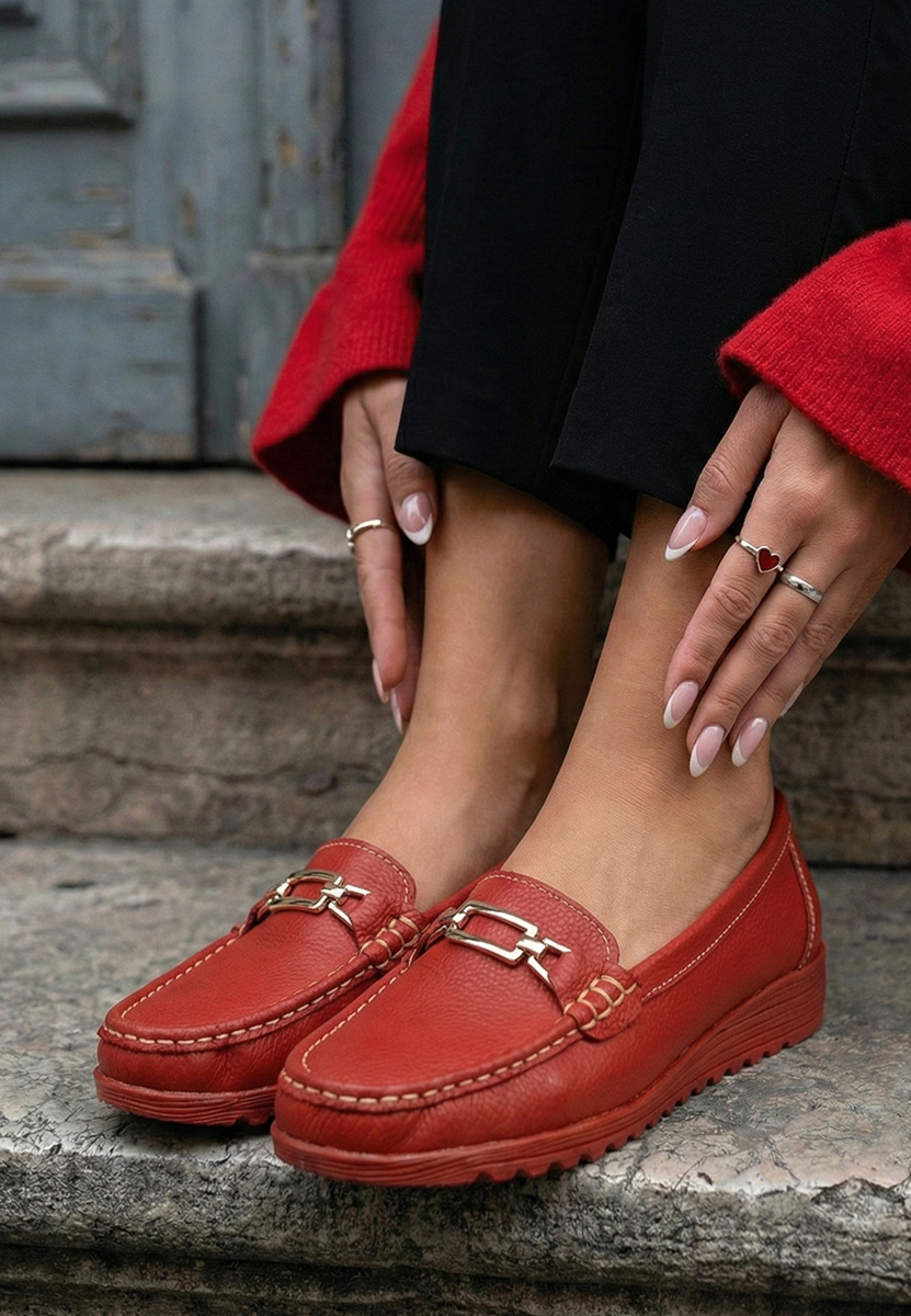 Czerwone mokasyny damskie skórzane Fahima