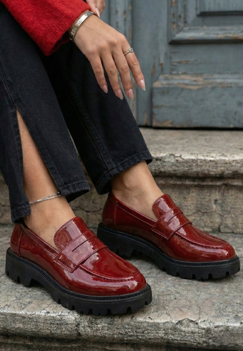 Bordowe mokasyny na grubej podeszwie Zampa