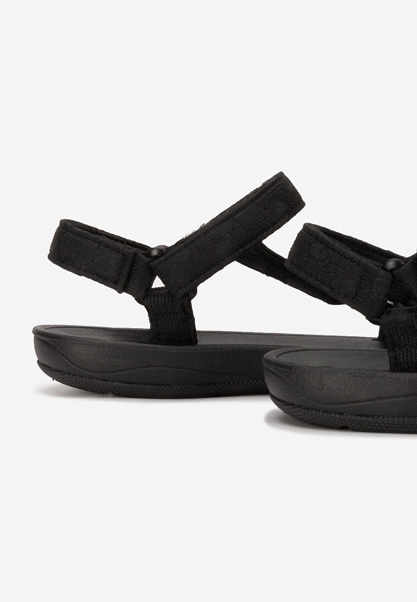 Czarne sandały płaski Landra