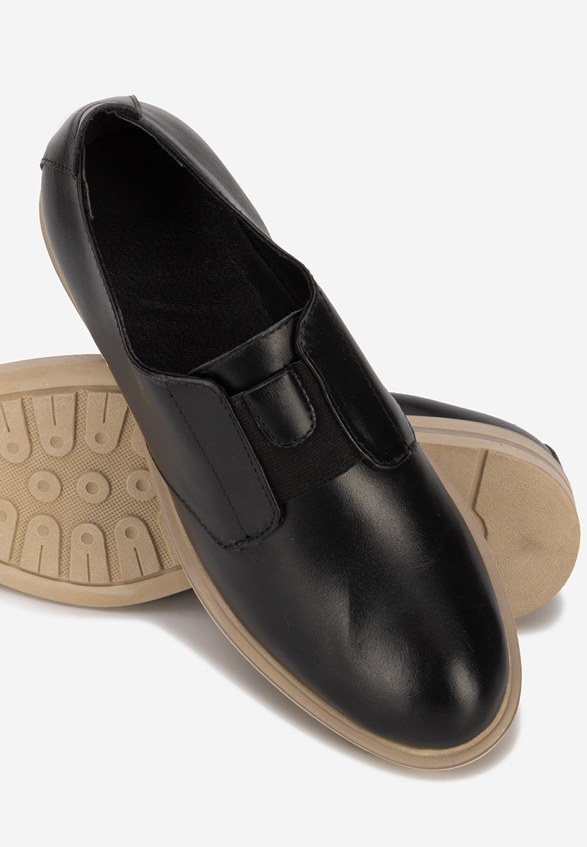 Czarne półbuty damskie skórzane Losa