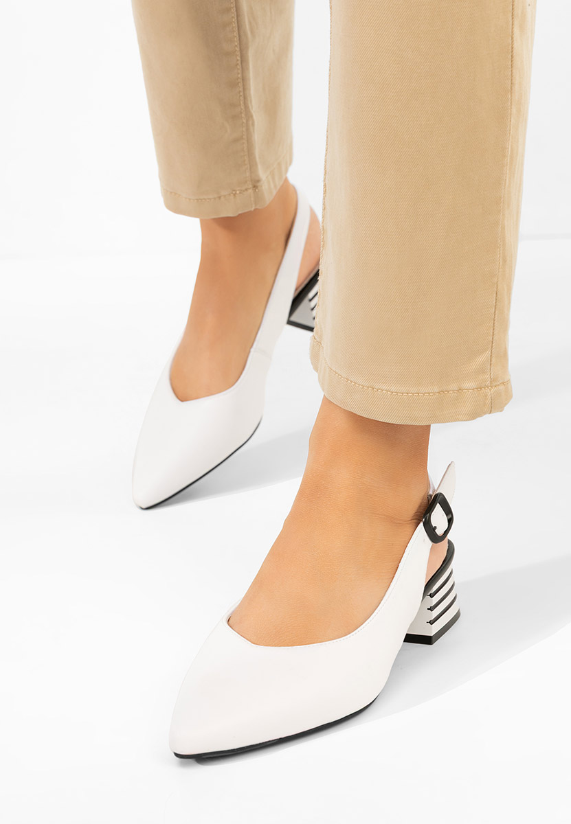 Białe czółenka bez pięt Ranina