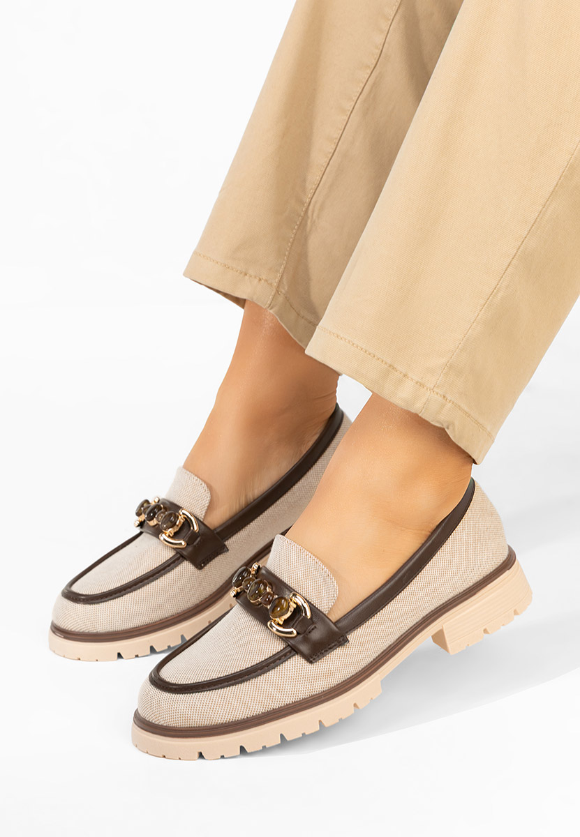 Beżowe mokasyny damskie Amberlin