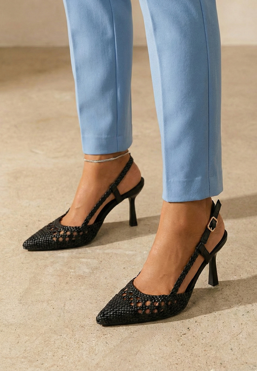 Czarne szpilki bez pięt Heliosa