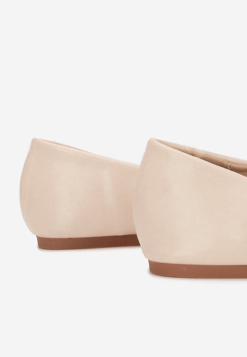 Beżowe baleriny w szpic Izaura