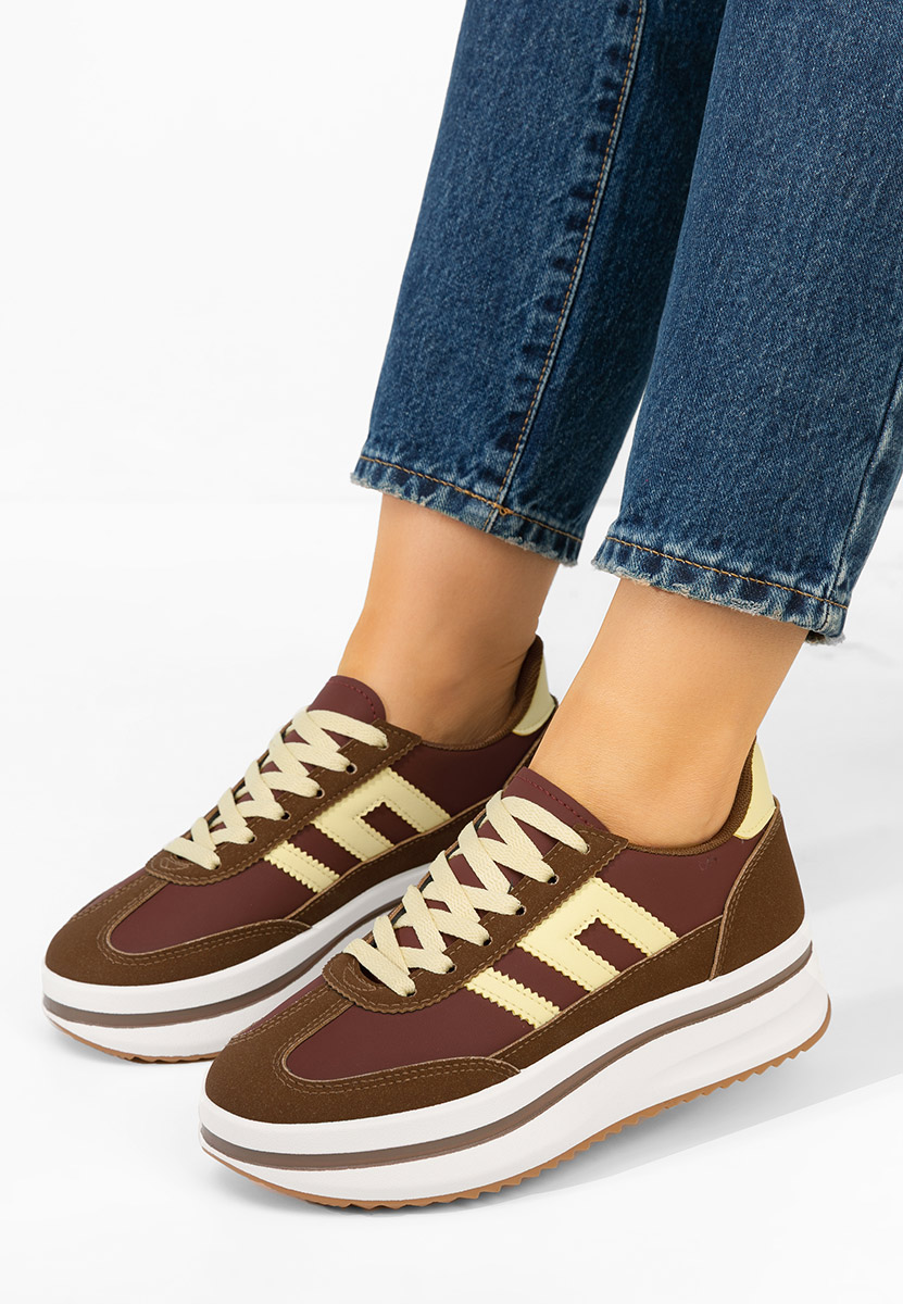 Brązowe sneakersy na platformie Jesie