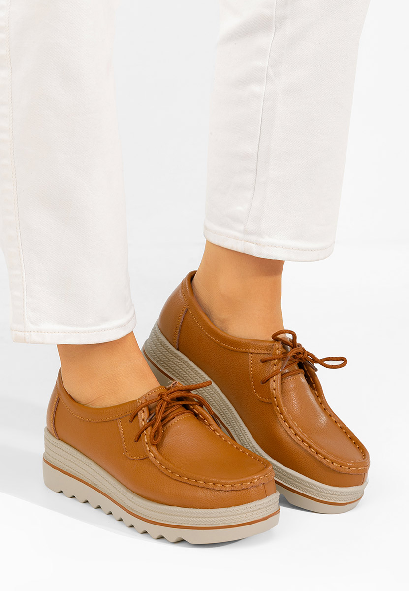 Camelowe mokasyny na koturnie Evelinia