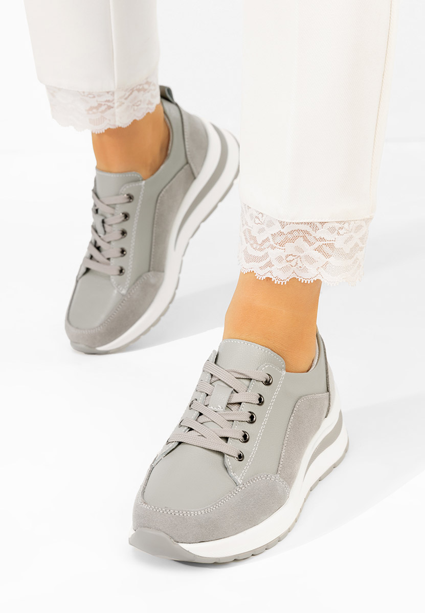 Szare sneakersy na koturnie Janelia