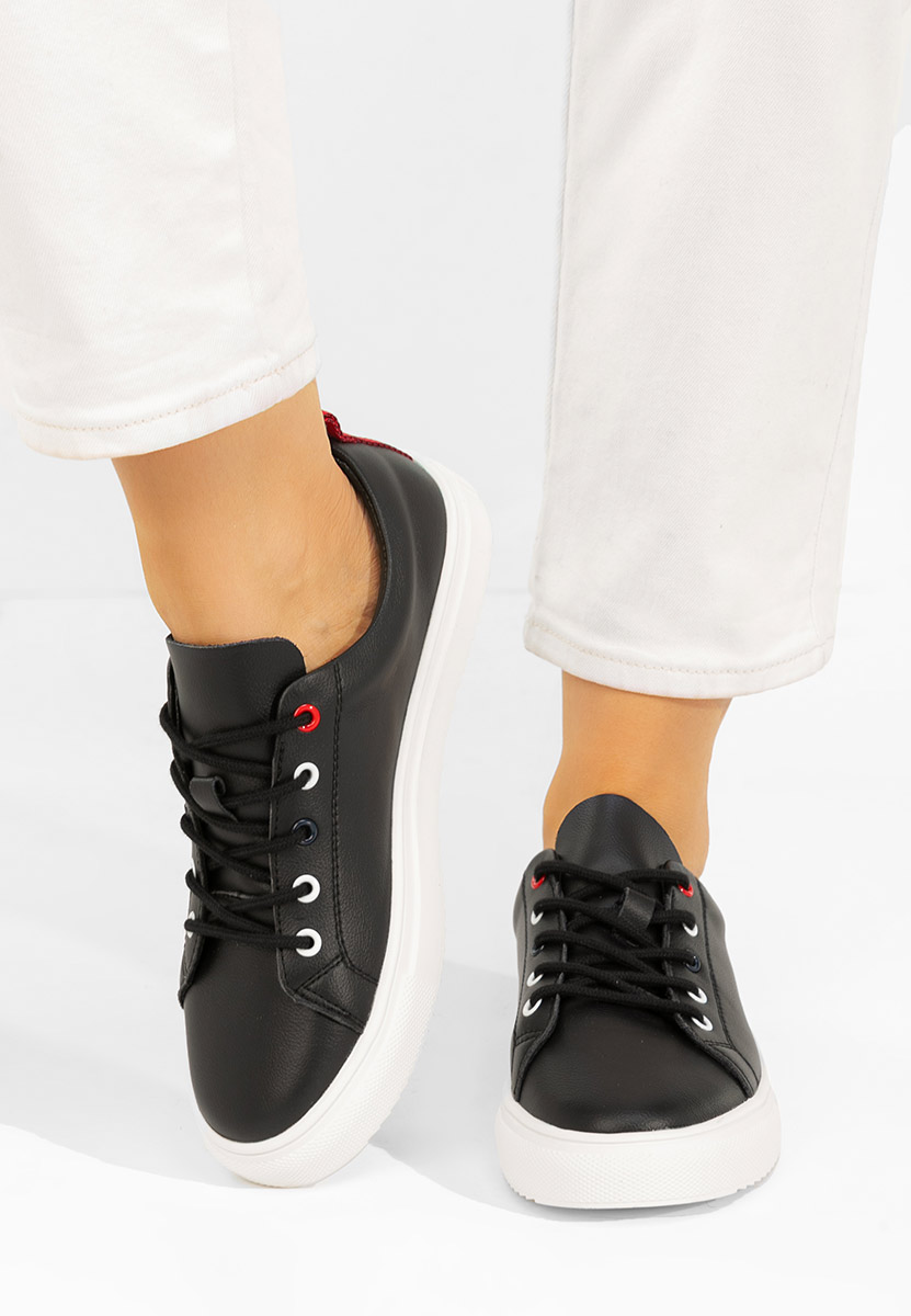 Czarne półbuty damskie skórzane Cataleia