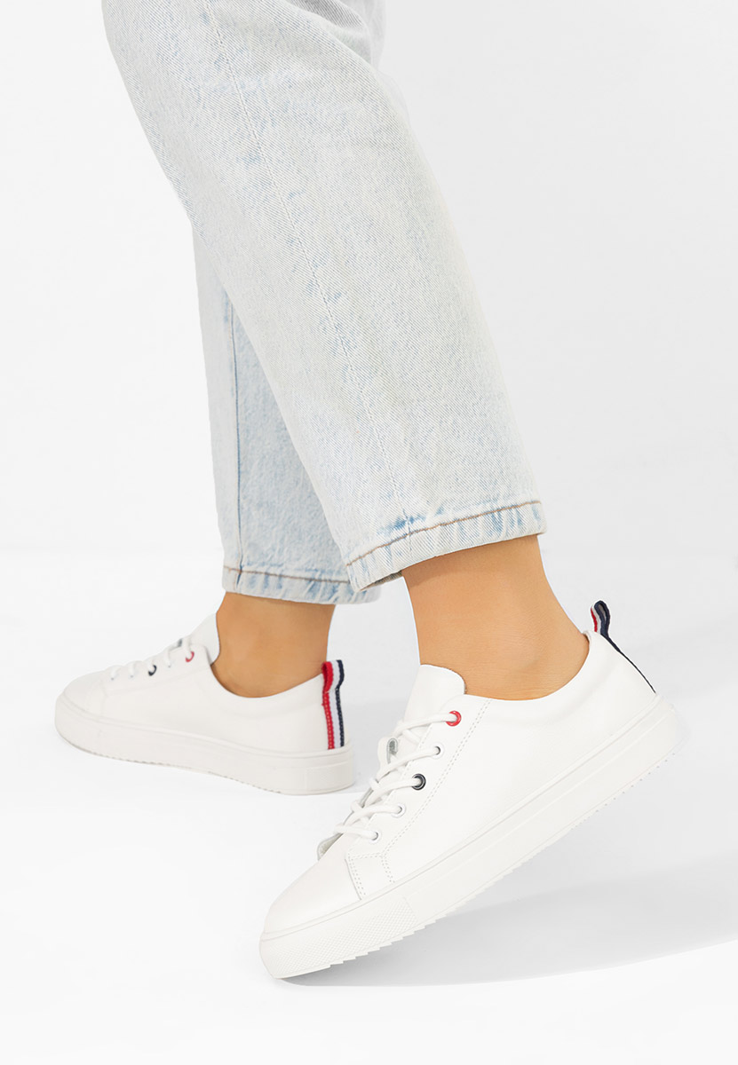 Białe półbuty damskie skórzane Cataleia