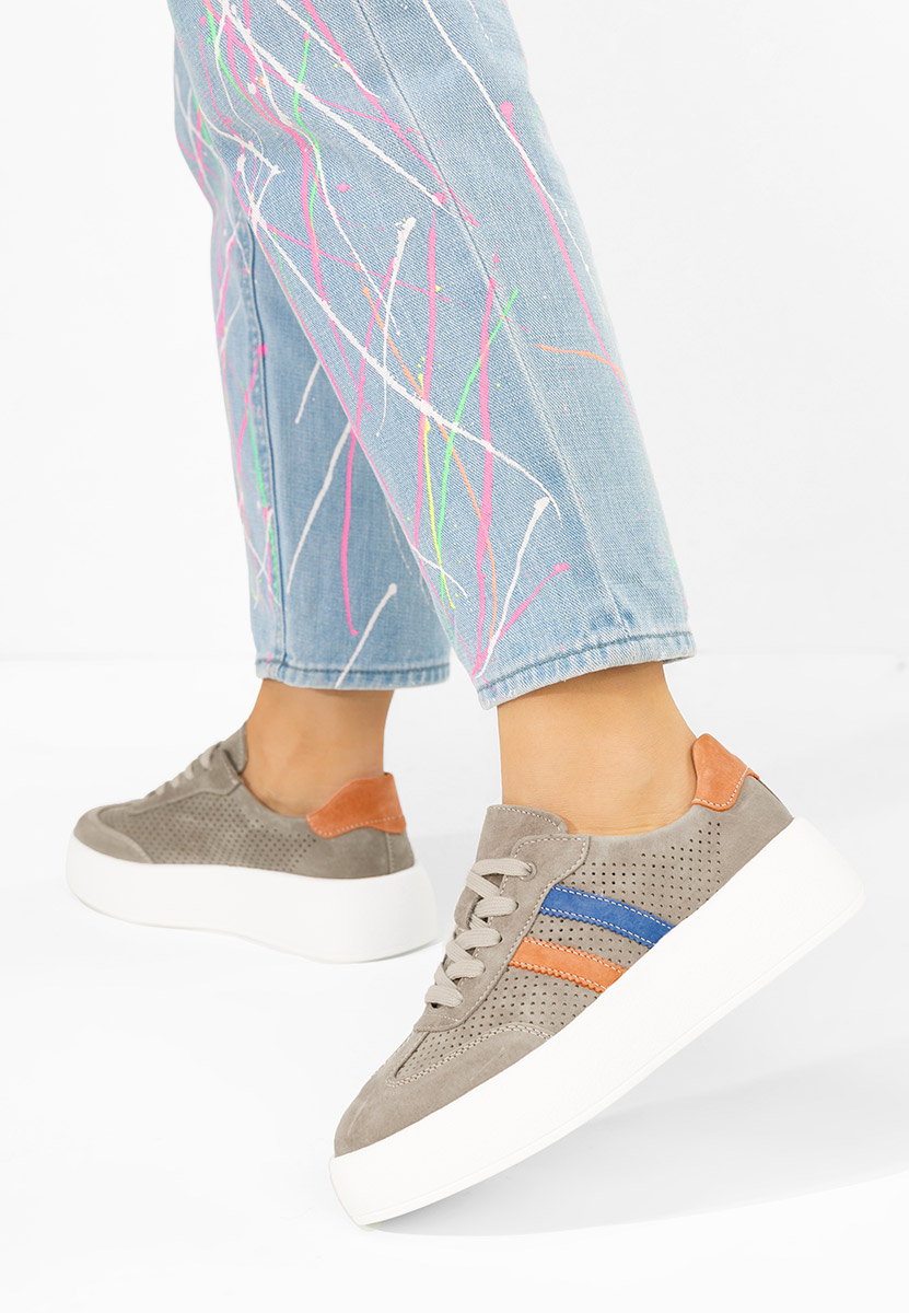 Szare sneakersy damskie Jiustina