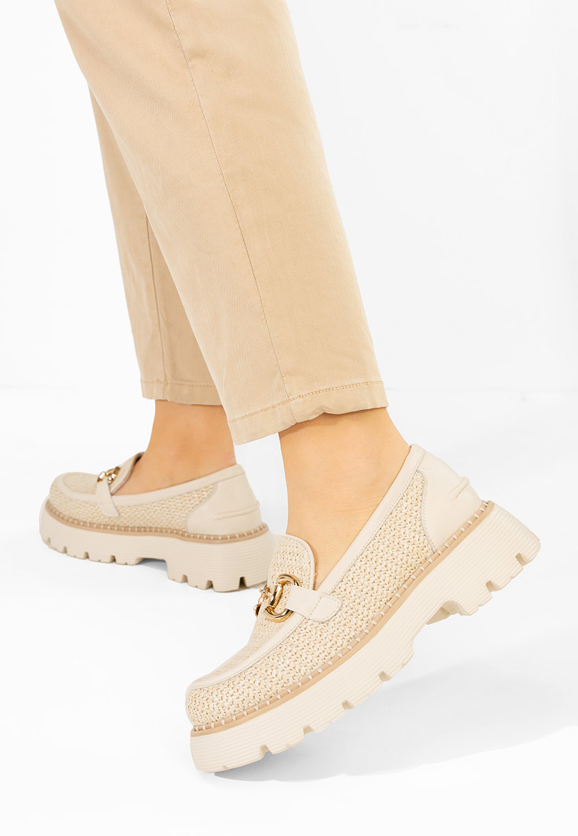 Beżowe mokasyny damskie skórzane Yolandia