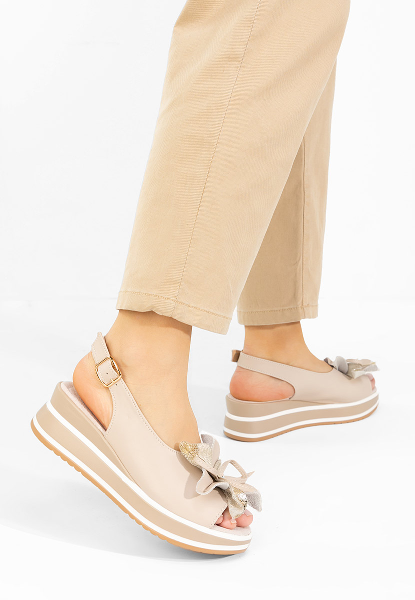 Beżowe sandały na platformie skórzane Rafaelia