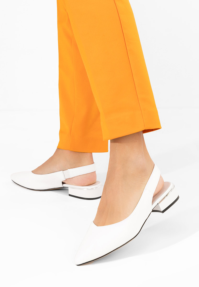 Białe czółenka bez pięt Melizia