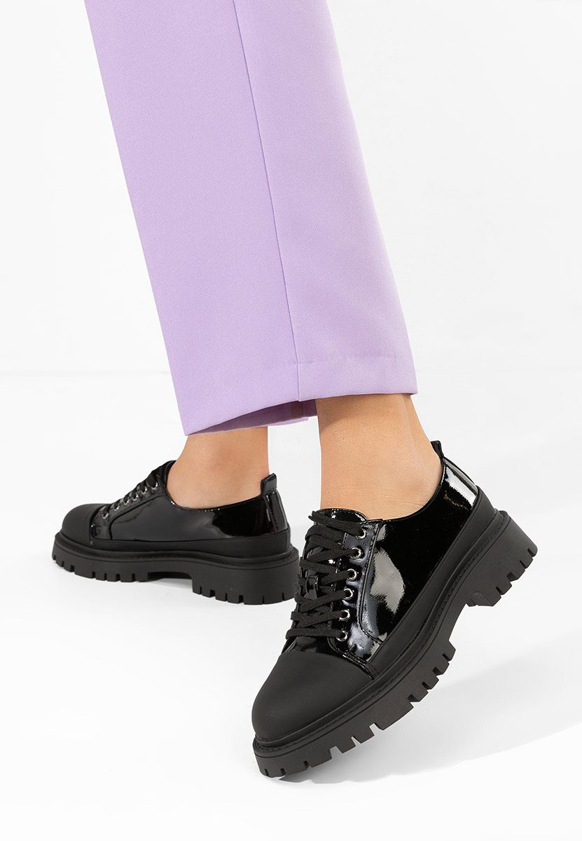 Czarne półbuty damskie Sivelia V2