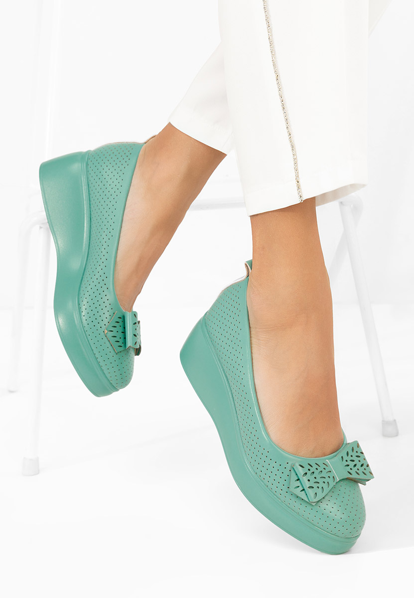 Zielone czółenka na platformie Danetia