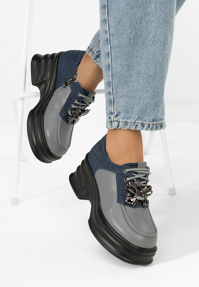  mokasyny na słupku Manilla