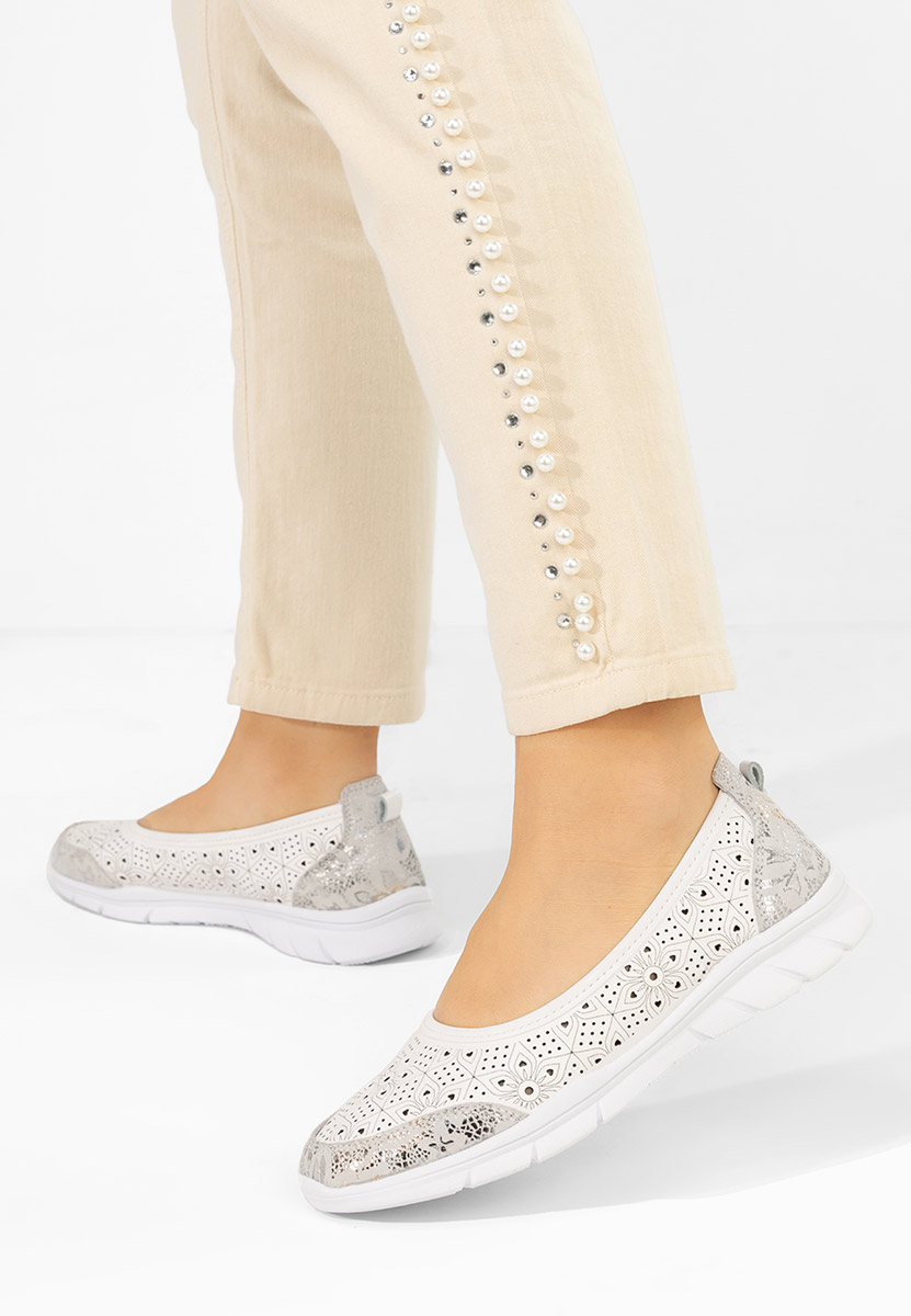Białe espadryle skórzane Giustina