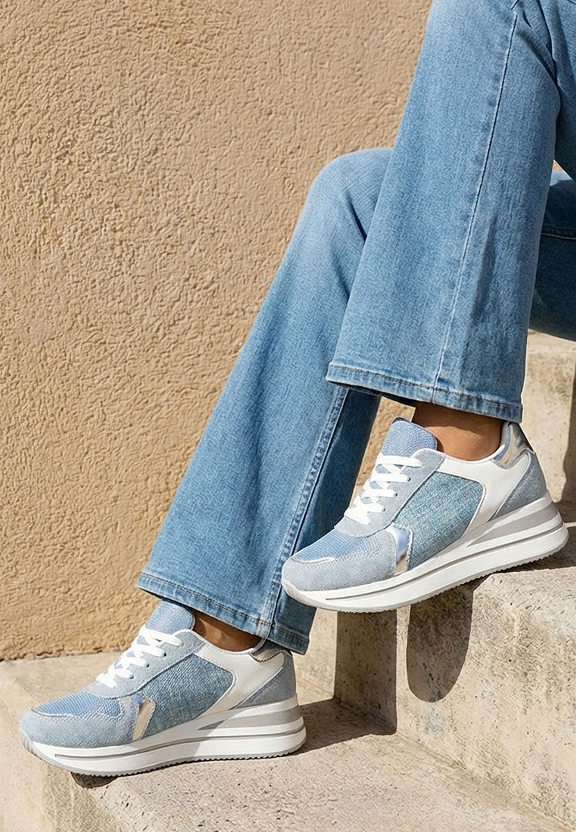 Niebieskie sneakersy na platformie Sidnei