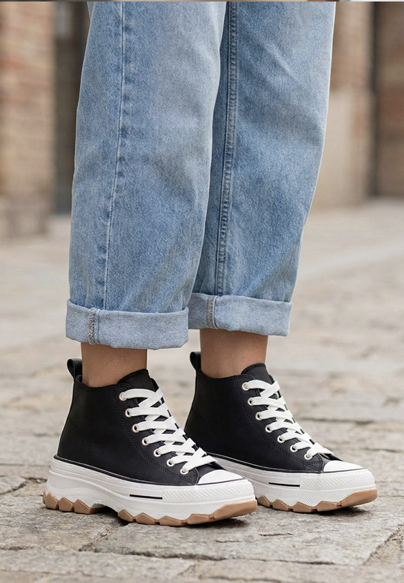 Czarne trampki na platformie Raviana V5