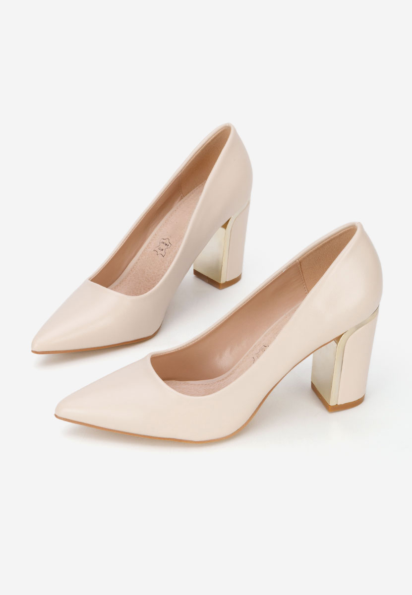 Beżowe czółenka na słupku Geoana