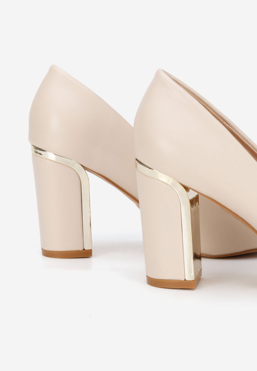 Beżowe czółenka na słupku Geoana