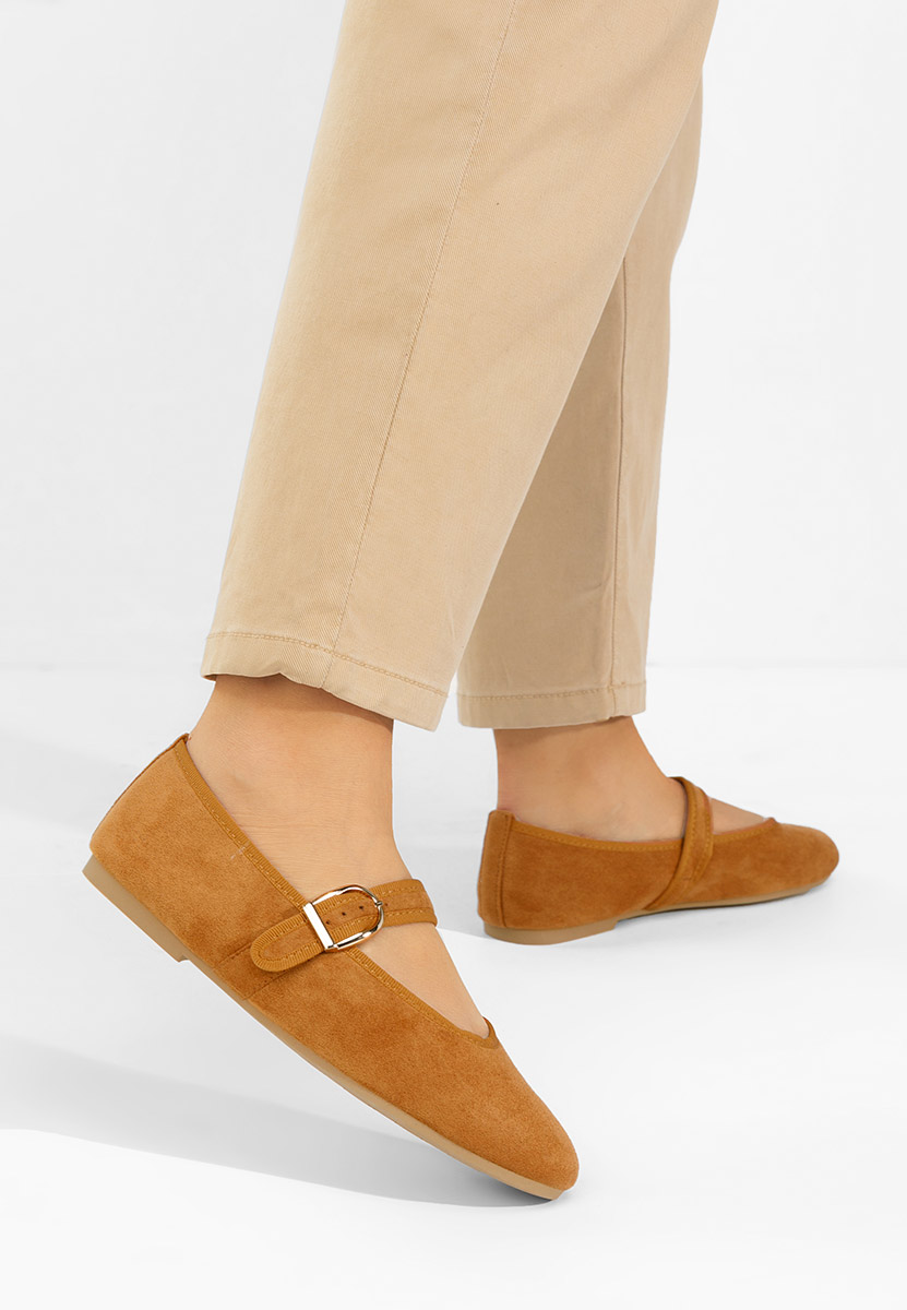 Camelowe baleriny z paskiem Alecsona