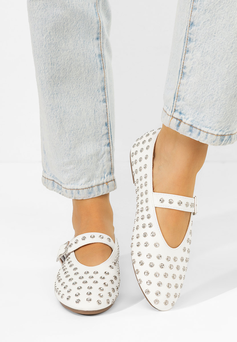 Białe baleriny z paskiem Karem