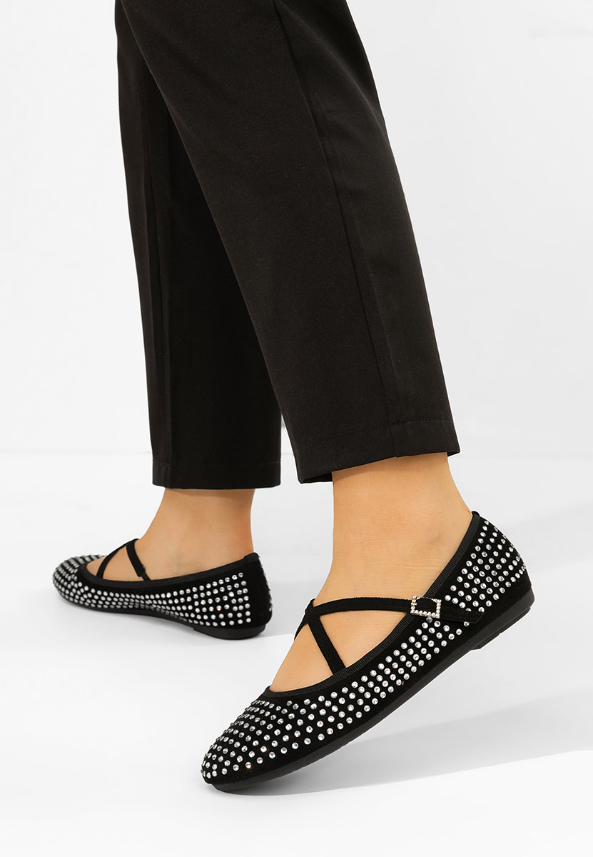 Czarne baleriny z paskiem Karemy