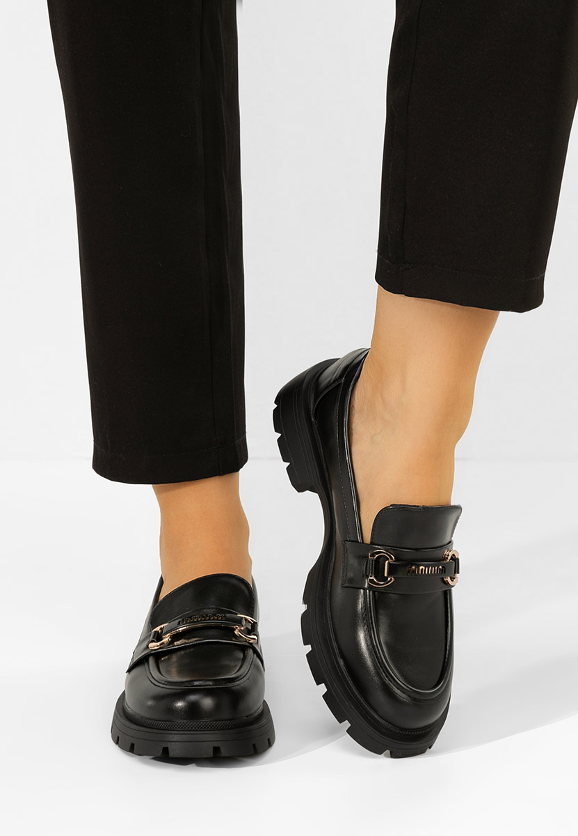 Czarne mokasyny damskie Jadiana