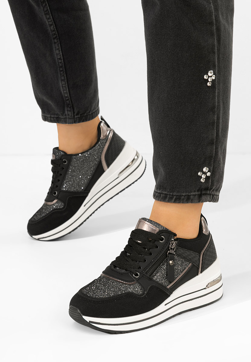Czarne sneakersy na koturnie Snuvira