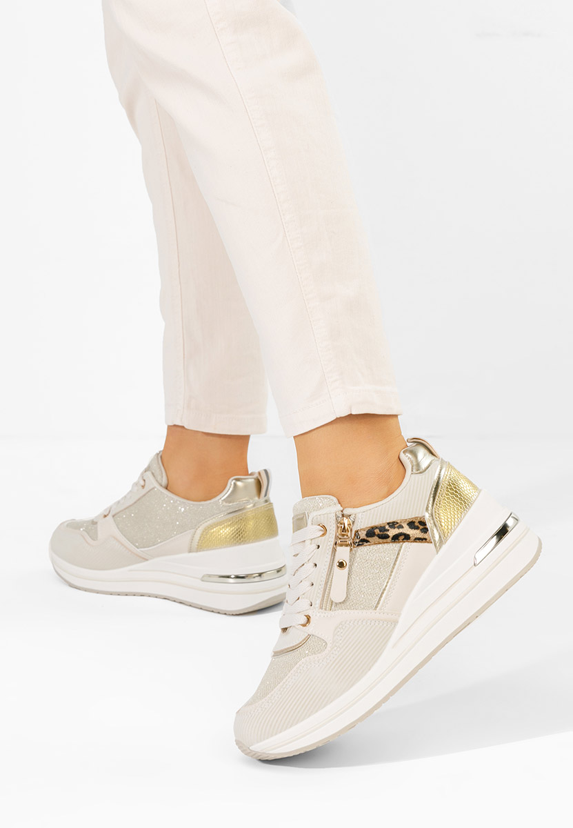 Beżowe sneakersy na koturnie Snuvira