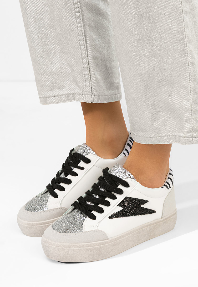 Białe sneakersy damskie Aurellia