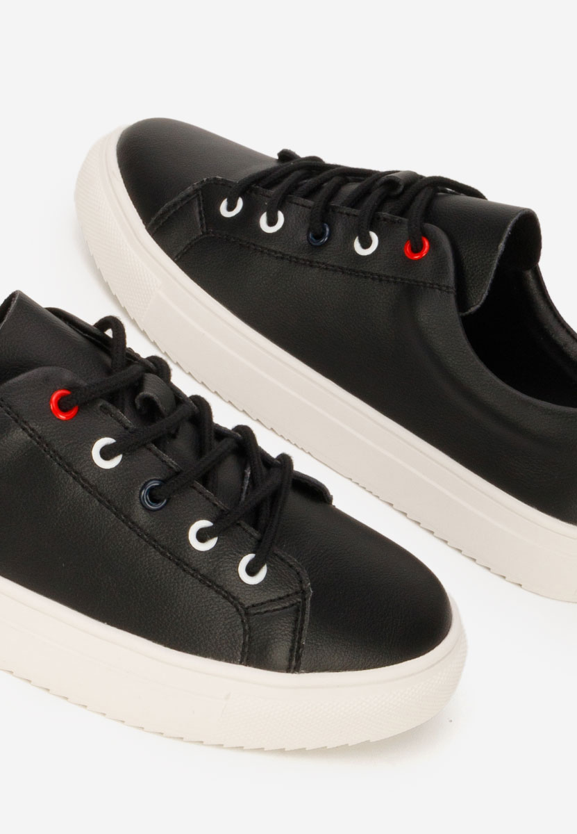 Czarne półbuty damskie skórzane Cataleia