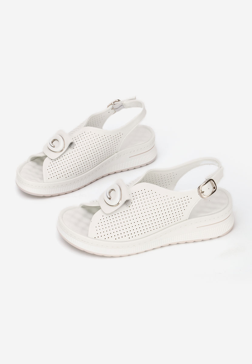 Białe sandały skórzane Calora