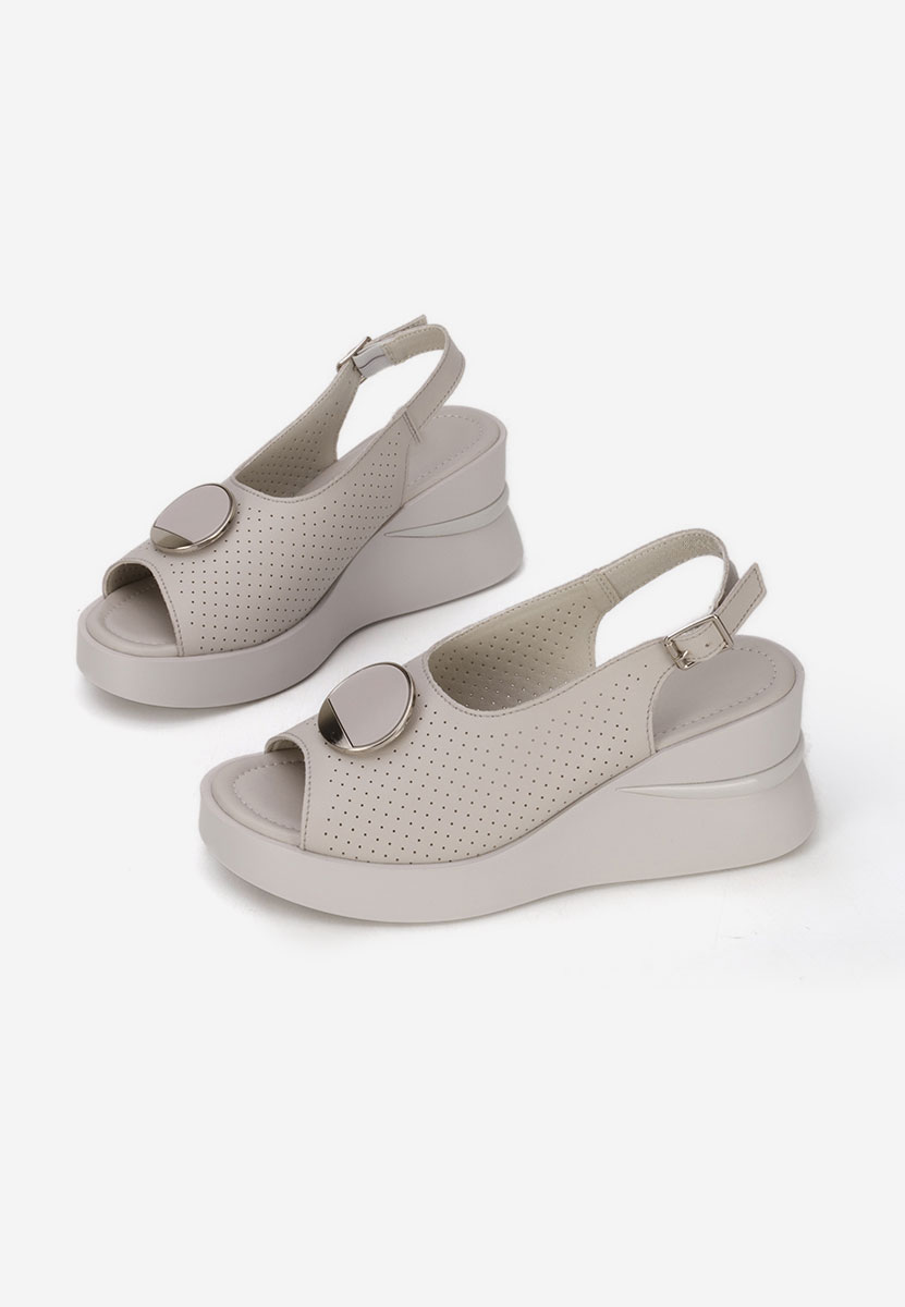 Szare sandały na koturnie skórzane Zinalia