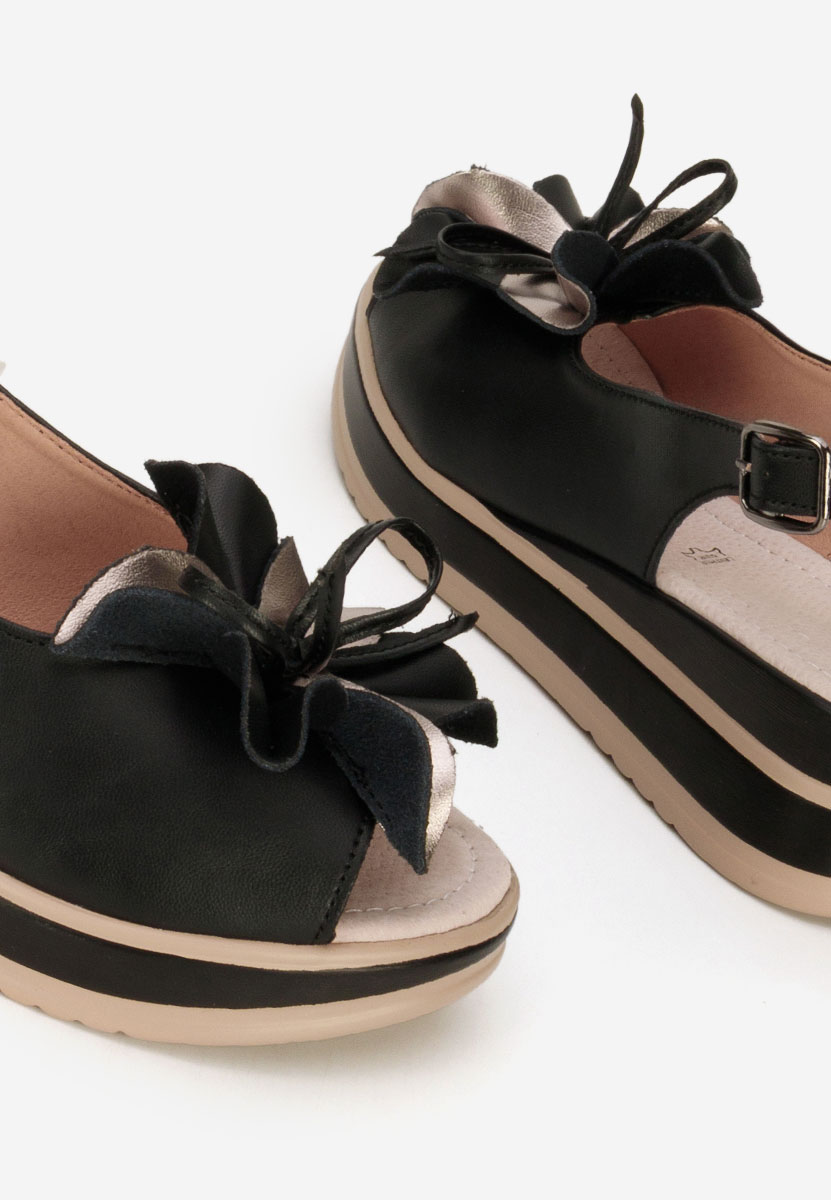 Czarne sandały na platformie skórzane Rafaelia