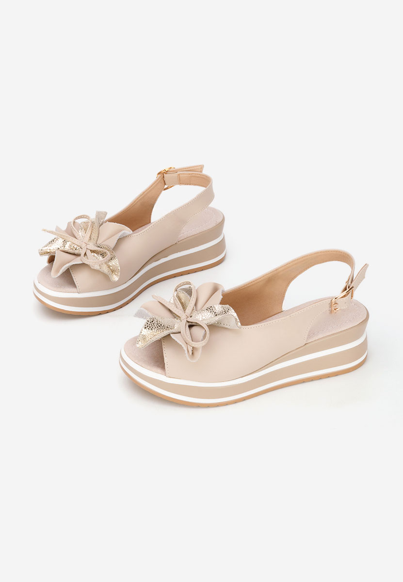 Beżowe sandały na platformie skórzane Rafaelia